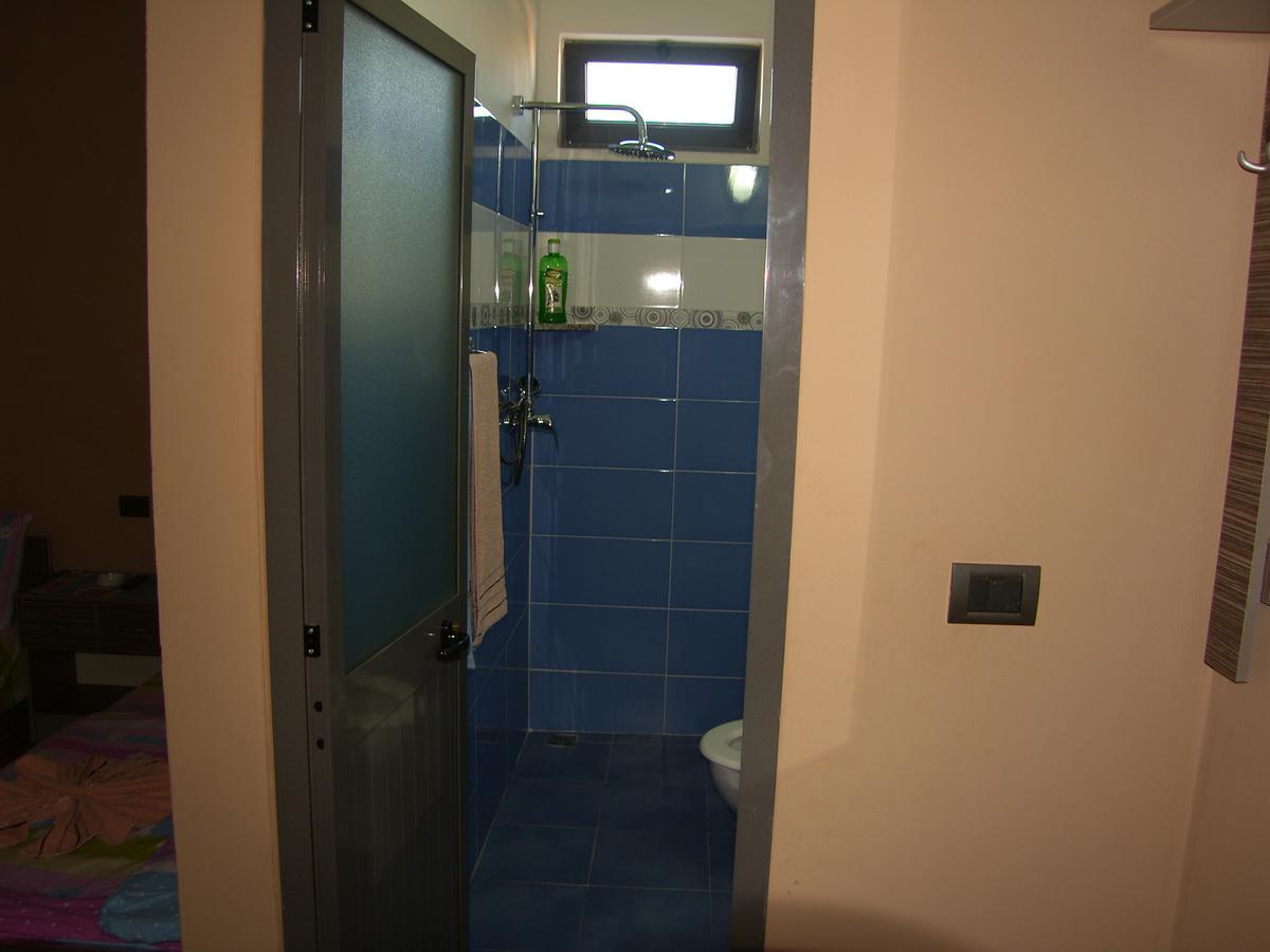 Shkodra Hotel Esterno foto