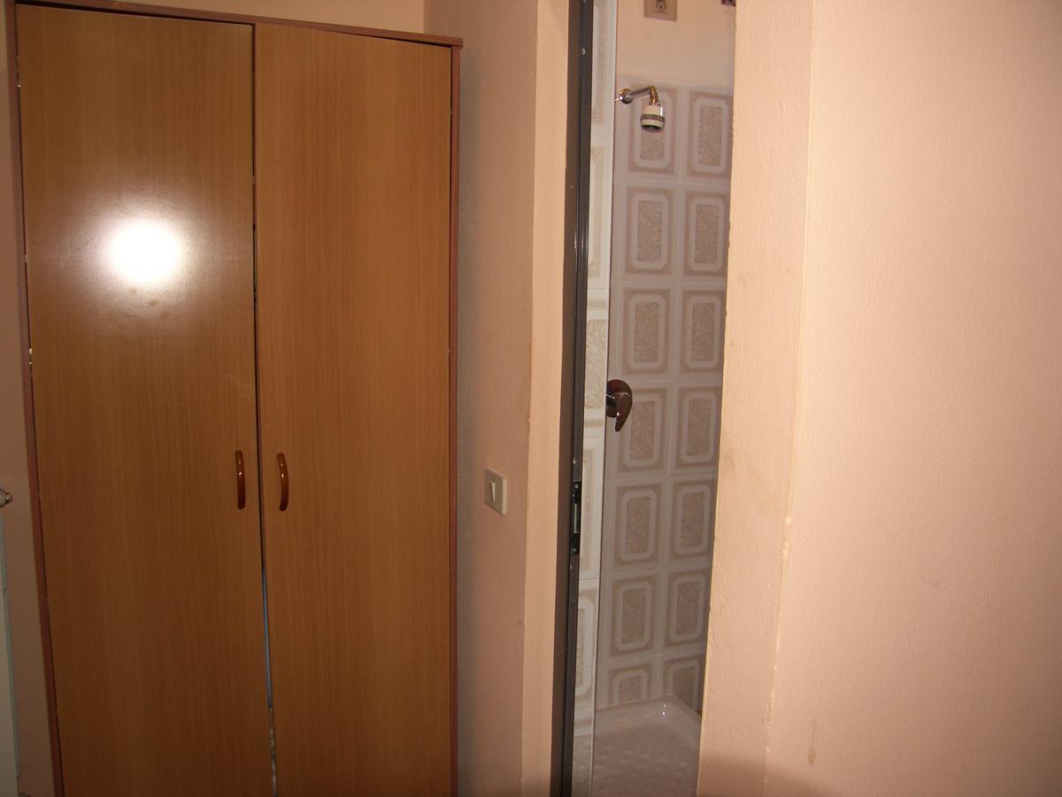 Shkodra Hotel Esterno foto
