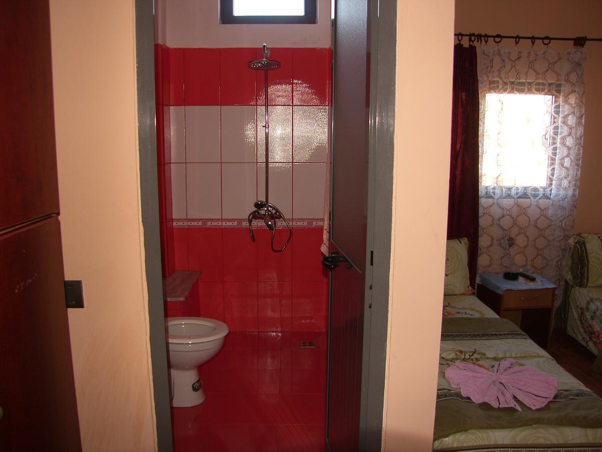Shkodra Hotel Esterno foto
