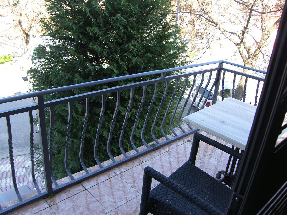 Shkodra Hotel Esterno foto