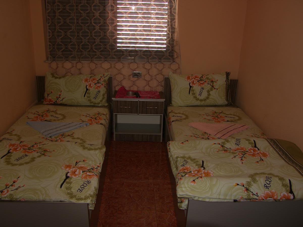 Shkodra Hotel Esterno foto