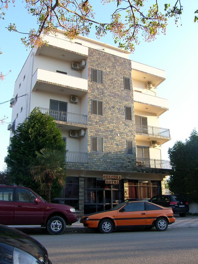 Shkodra Hotel Esterno foto